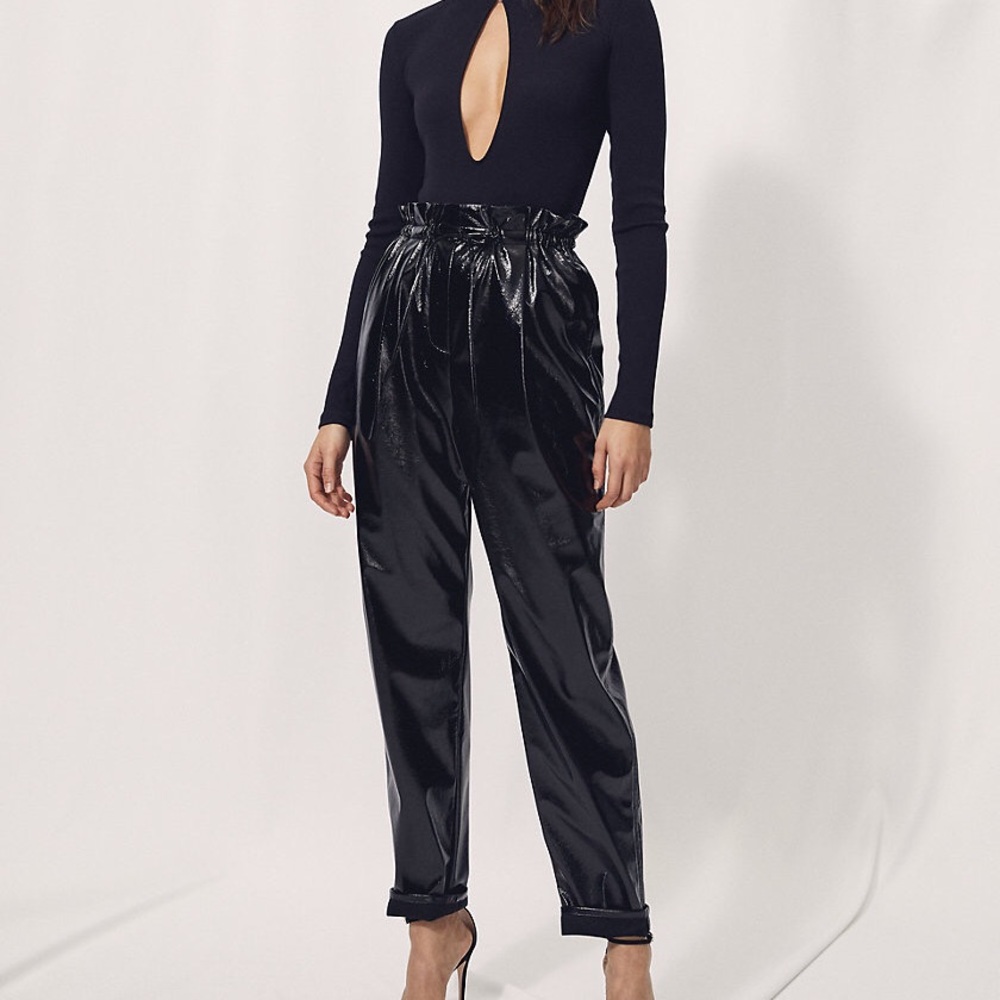 NWOT Aritzia Jive Pant Size L